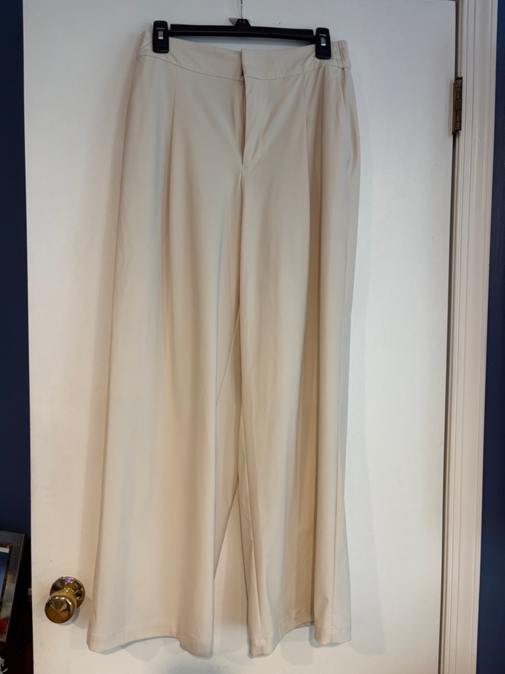 Athleta Cream Wide-Leg Dress Pants